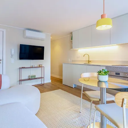 公寓 Bright & Stylish Renovated Flat In Heart Of Chiado *