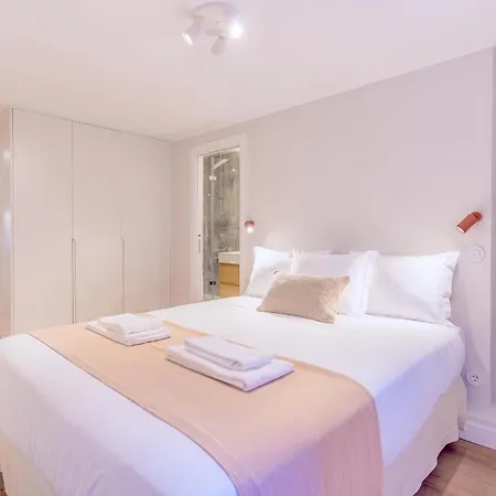 公寓 Bright & Stylish Renovated Flat In Heart Of Chiado *
